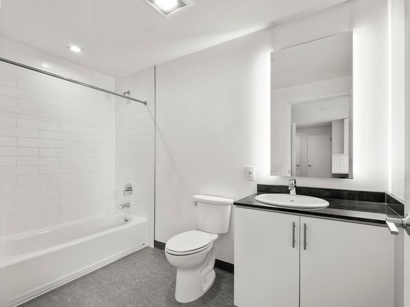280 Spear St. 20H, San Francisco CA 94105