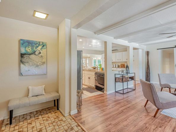3950 Pinole Valley Rd, Pinole CA 94564