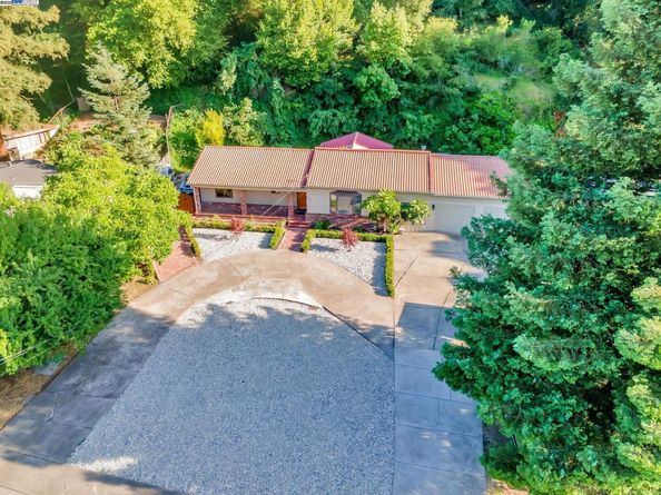 3950 Pinole Valley Rd, Pinole CA 94564