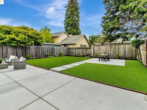 5614 Dover St, Oakland CA 94609