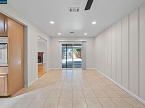 4816 Meadowbrook Dr, Richmond CA 94803