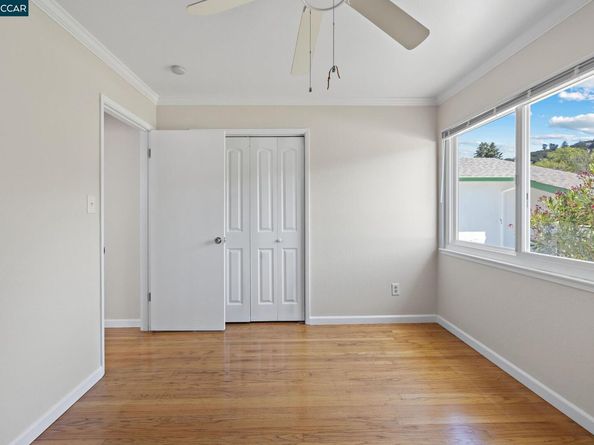 4816 Meadowbrook Dr, Richmond CA 94803