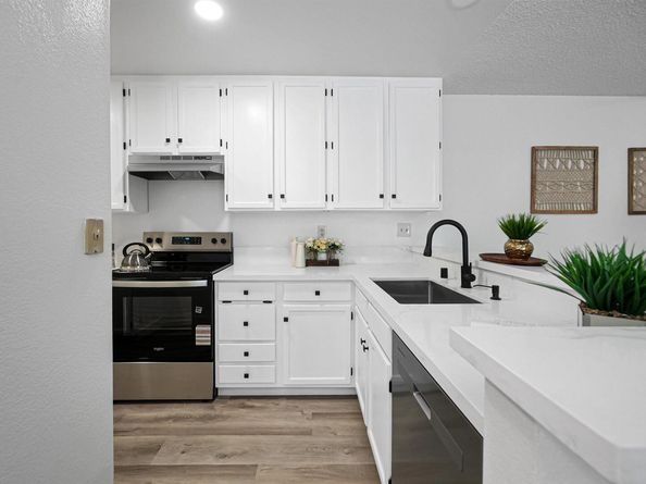 6 Glenwood, Hercules CA 94547