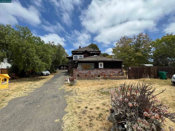 22490 Bayview Ave, Hayward CA 94541