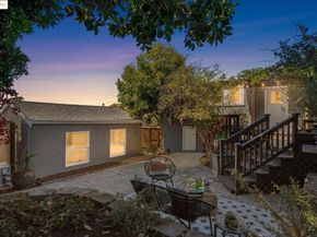 4621 Walnut St, Oakland CA 94619