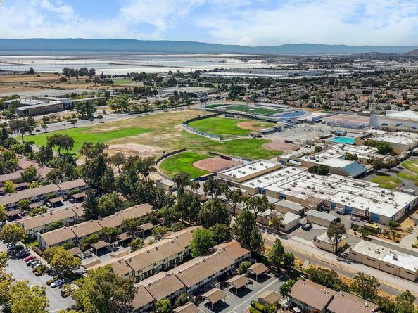 6047 Joaquin Murieta Ave G, Newark CA 94560
