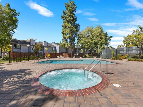 6047 Joaquin Murieta Ave G, Newark CA 94560