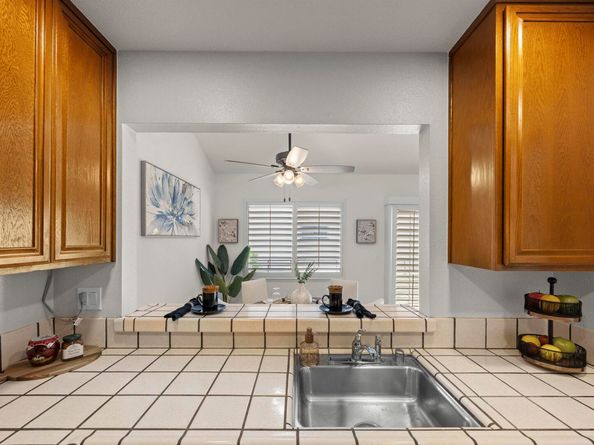 6047 Joaquin Murieta Ave G, Newark CA 94560