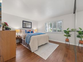 1701 Central Ave E, Alameda CA 94501