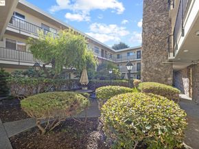 1701 Central Ave E, Alameda CA 94501