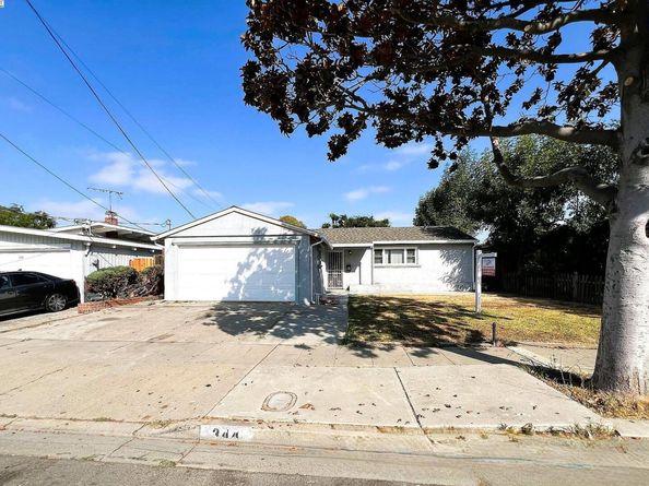 344 Rousseau St, Hayward CA 94544