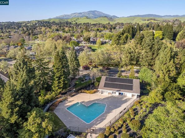 131 Shoshone Court, Danville CA 94526