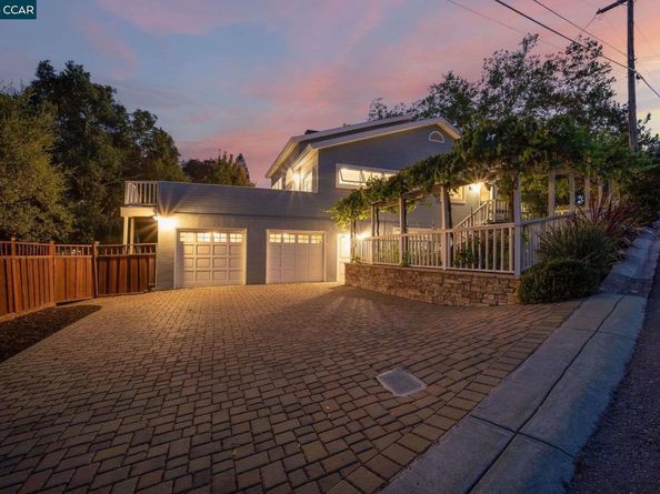 33 Altamount Drive, Orinda CA 94563