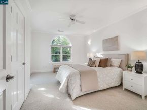 33 Altamount Drive, Orinda CA 94563