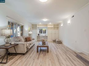 33 Altamount Drive, Orinda CA 94563