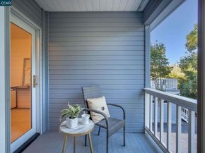 33 Altamount Drive, Orinda CA 94563