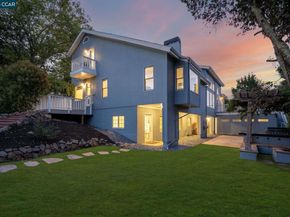 33 Altamount Drive, Orinda CA 94563