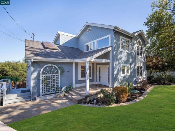 33 Altamount Drive, Orinda CA 94563