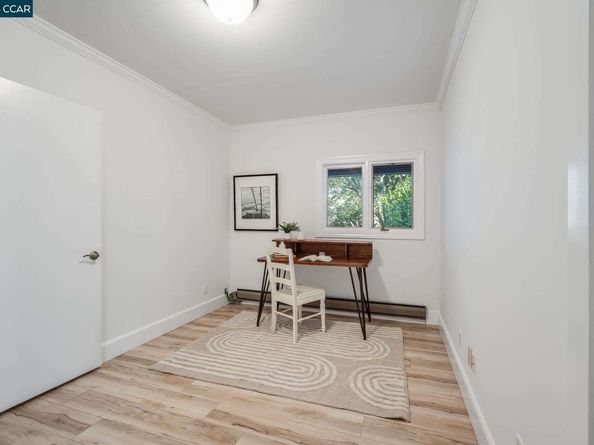 33 Altamount Drive, Orinda CA 94563