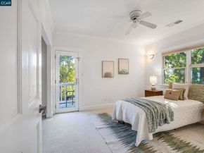 33 Altamount Drive, Orinda CA 94563