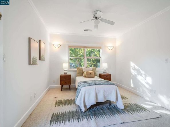 33 Altamount Drive, Orinda CA 94563