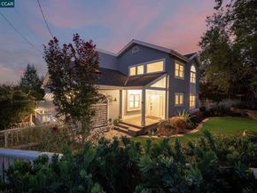 33 Altamount Drive, Orinda CA 94563