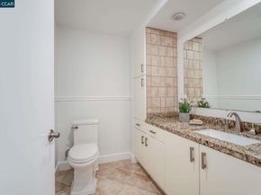 33 Altamount Drive, Orinda CA 94563