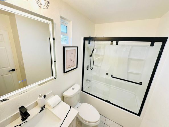 2262 Bermuda Ave, San Leandro CA 94577