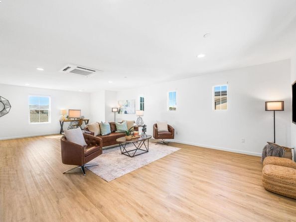 5990 Peridot Pl, Dublin CA 94568