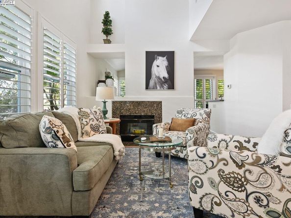 4701 Keller Ridge Dr, Clayton CA 94517