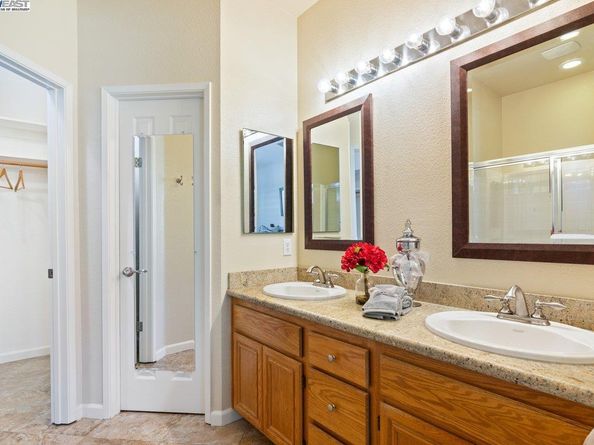 4701 Keller Ridge Dr, Clayton CA 94517
