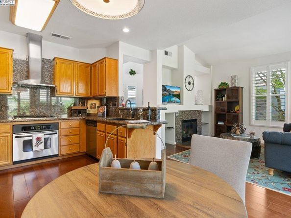 4701 Keller Ridge Dr, Clayton CA 94517