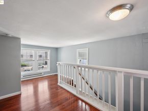 1063 32Nd St, Oakland CA 94608