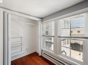 1063 32Nd St, Oakland CA 94608