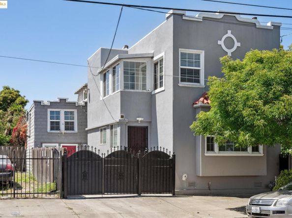 1063 32Nd St, Oakland CA 94608
