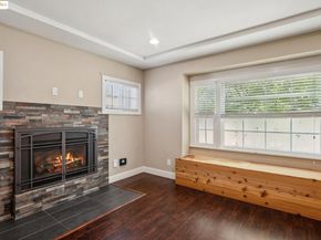 1063 32Nd St, Oakland CA 94608