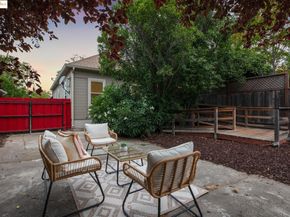 1339 Kains Ave, Berkeley CA 94702
