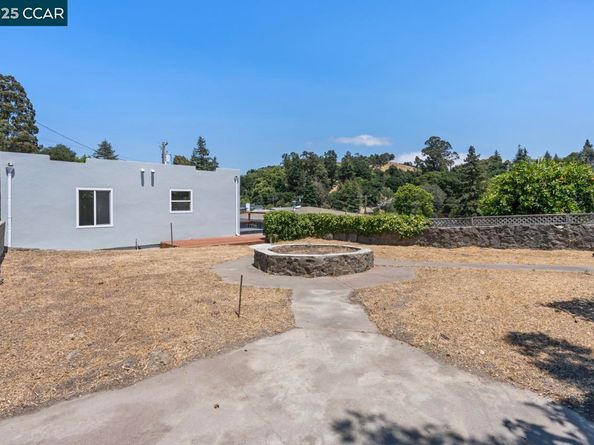 1923 Thompson Ln, El Sobrante CA 94803