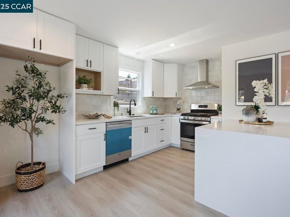 1923 Thompson Ln, El Sobrante CA 94803