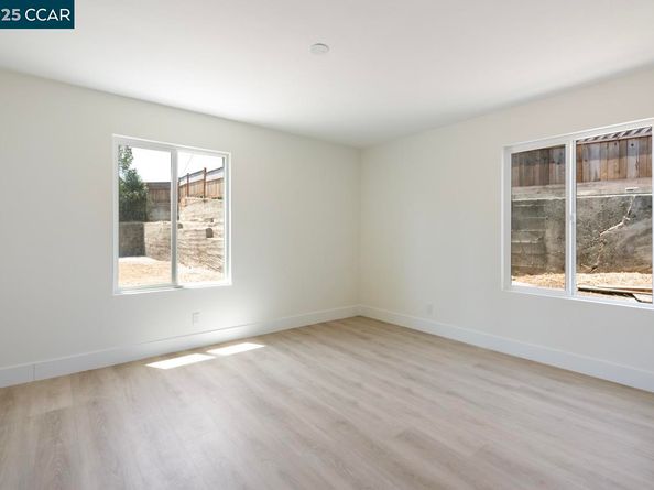 1923 Thompson Ln, El Sobrante CA 94803