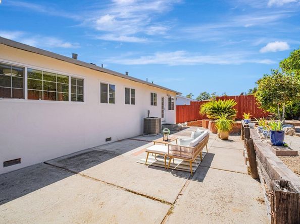 5232 Proctor Road, Castro Valley CA 94546