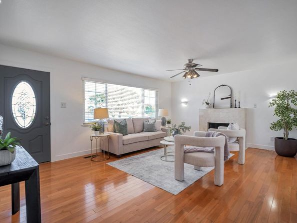 5232 Proctor Road, Castro Valley CA 94546