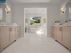 11 Lucas Ranch Ct, Lafayette CA 94549