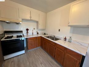 3064 Curran Ave, Oakland CA 94602