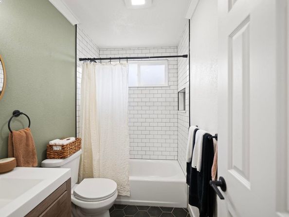 428 N P St, Livermore CA 94551
