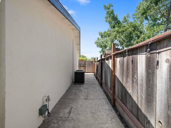 428 N P St, Livermore CA 94551
