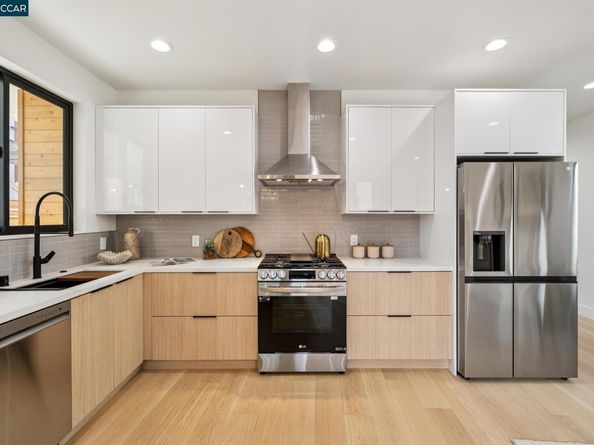 1270 64th St, Emeryville CA 94608