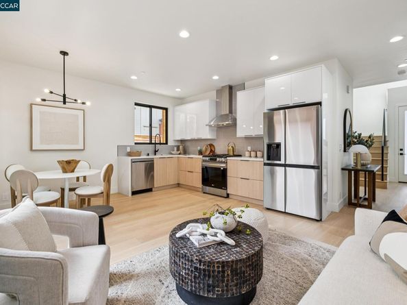 1270 64th St, Emeryville CA 94608