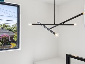 1270 64th St, Emeryville CA 94608