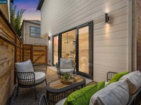 1270 64th St, Emeryville CA 94608